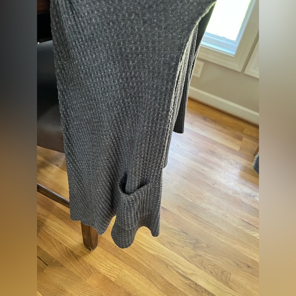 Sweater Bundle - Picture 6 of 8